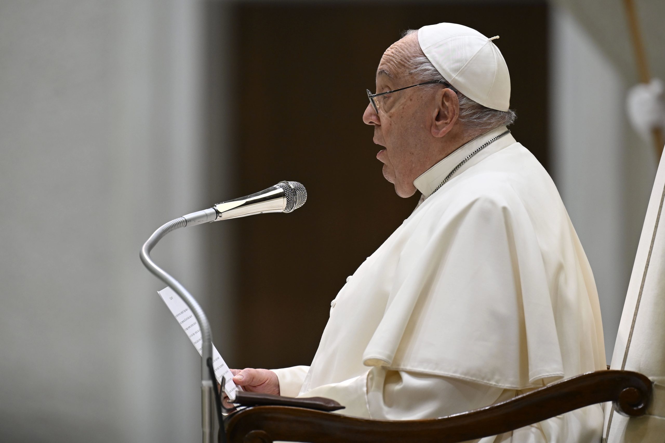 paus-franciscus-brengt-boodschap-voor-wereldvrededag-uit,-hernieuwt-oproep-om-de-doodstraf-te-beeindigen