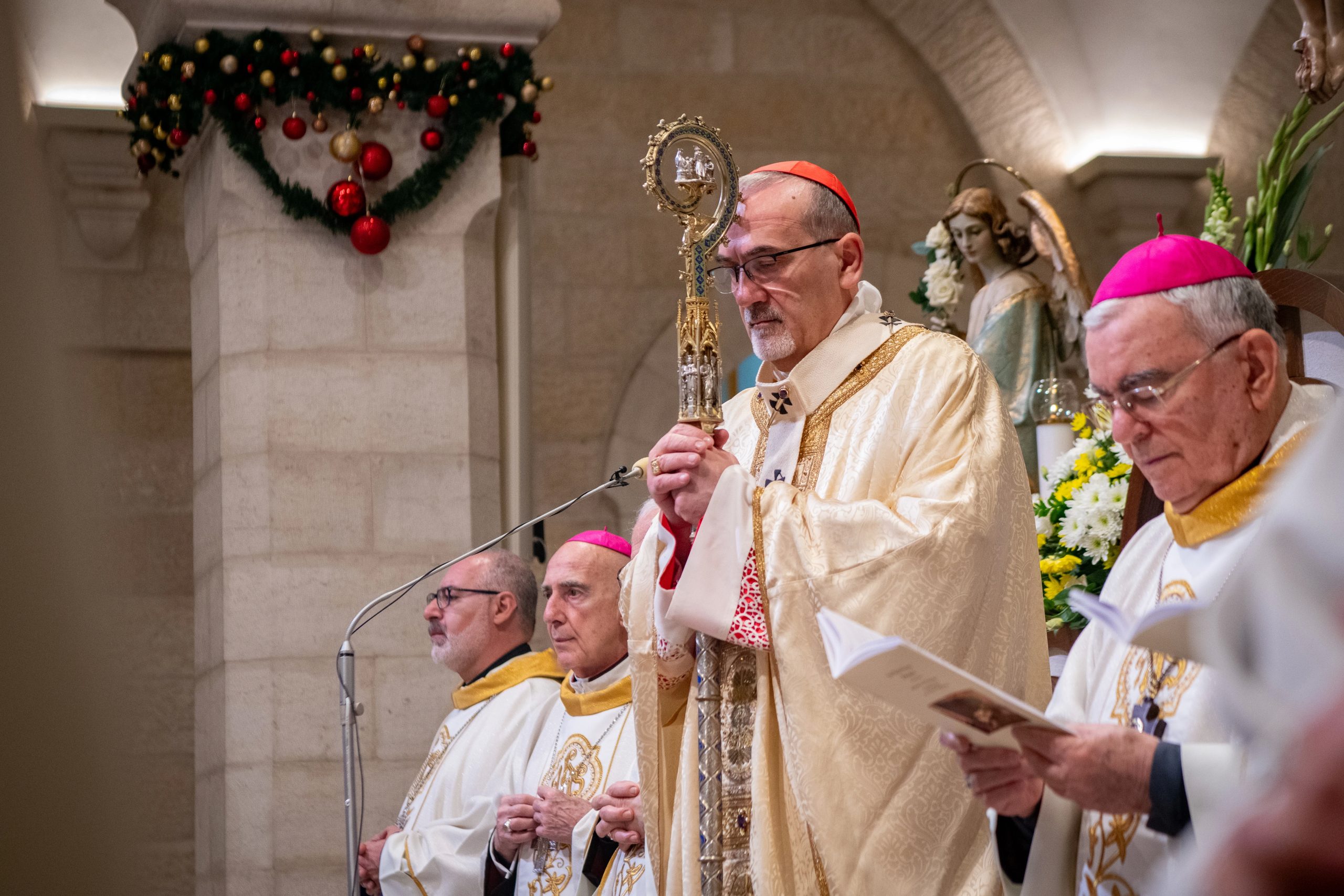 patriarch-van-jerusalem:-laten-we-met-hoop-naar-de-toekomst-kijken,-zonder-haat-of-geweld