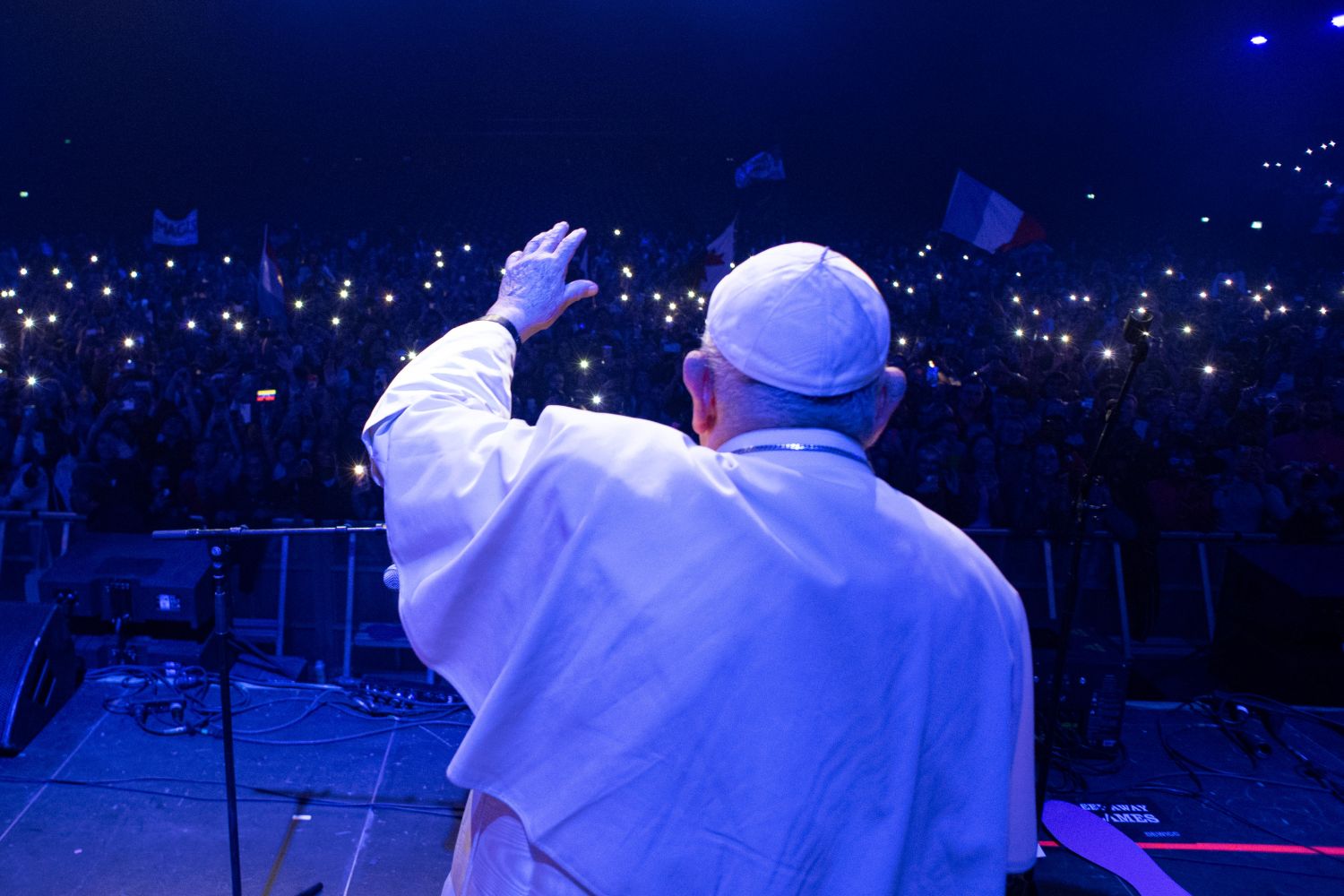 herdenkingsmissen-in-de-bisdommen:-om-samen-te-bidden-voor-de-zielenrust-van-paus-franciscus