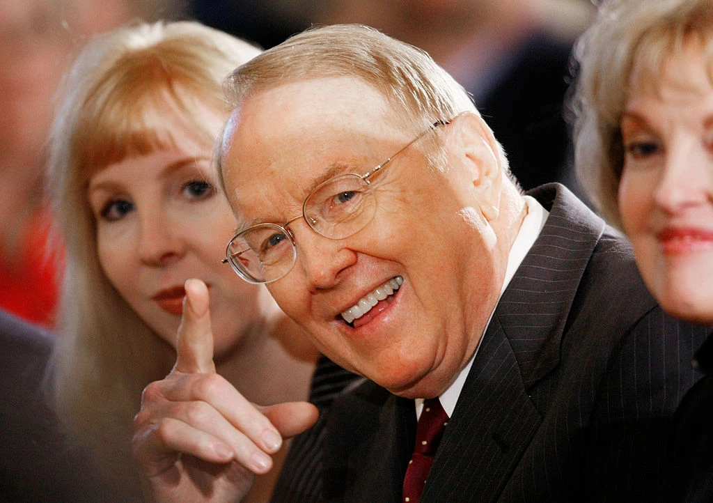 james-dobson,-promotor-van-gezinswaarden-in-de-openbare-ruimte,-overlijdt-op-89-jarige-leeftijd