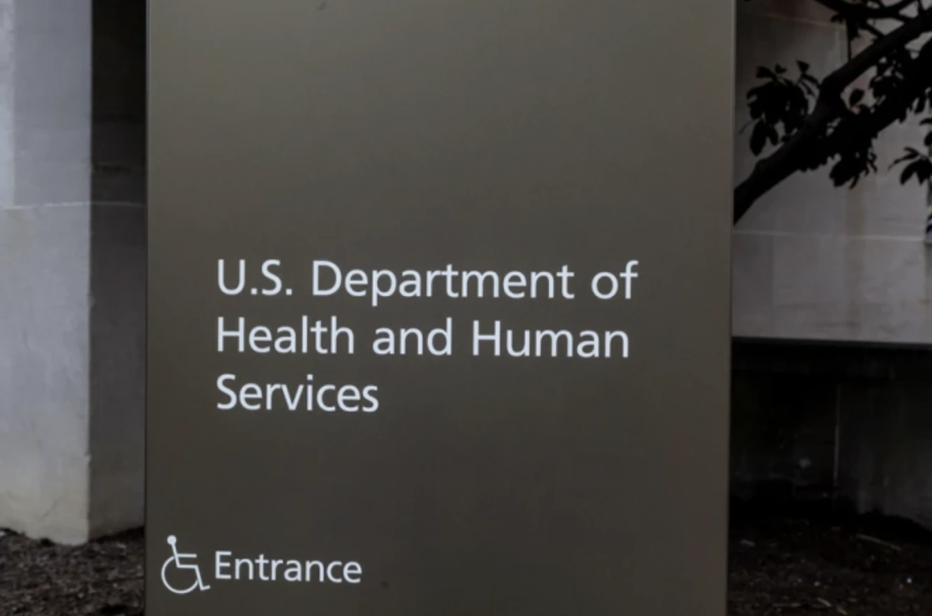 trump’s-hhs-geeft-staten-60-dagen-om-‘genderideologie’-uit-schoolmateriaal-te-verwijderen
