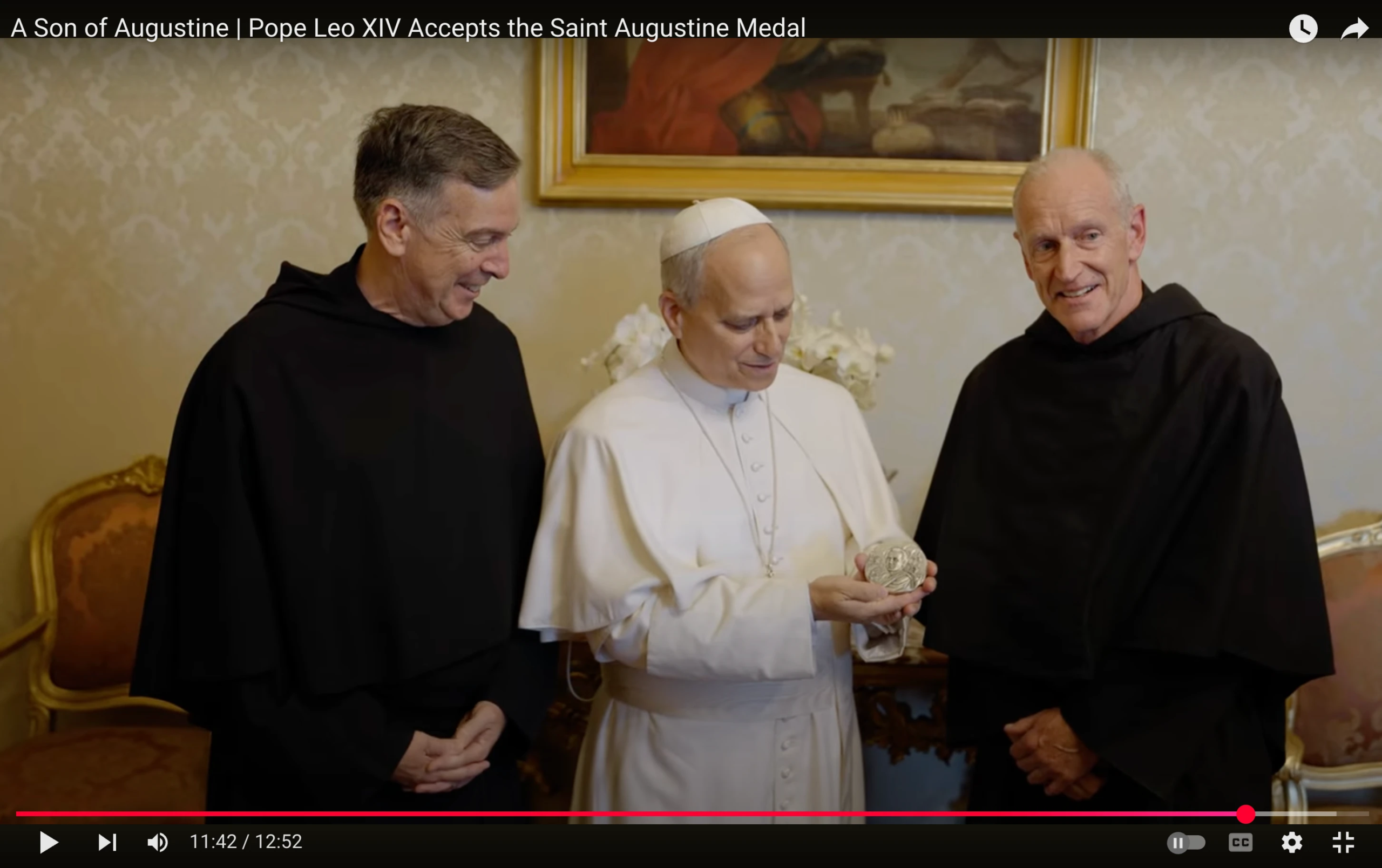 paus-leo-xiv-aanvaardt-medaille-van-st.-augustinus:-‘het-is-een-eer-die-dierbaar-is