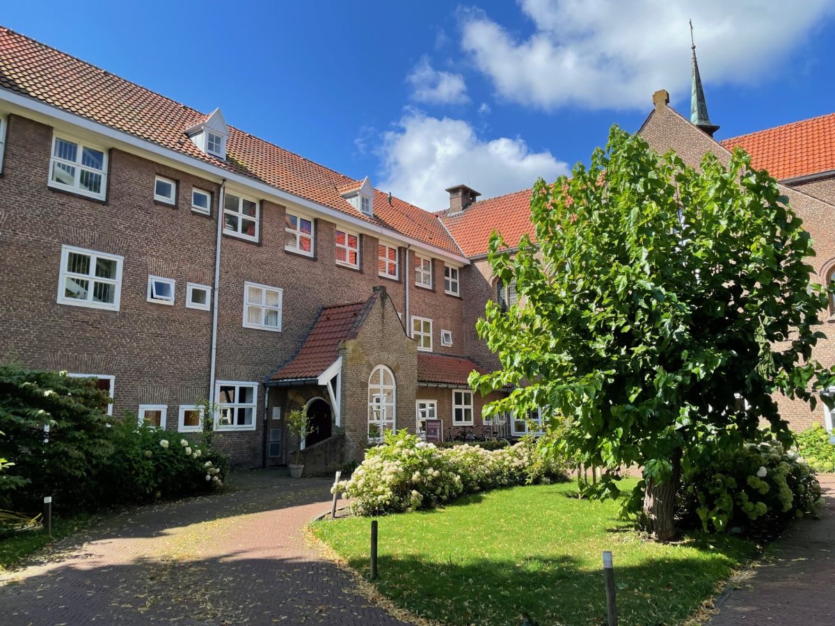 studiejaar-sint-bonifatiusinstituut-geopend-op-nieuwe-locatie