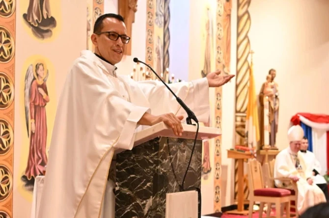 new-jersey-bischoop-rouwt-om-priester-die-suicide-heeft-gepleegd