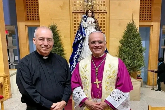 priester-deelt-zijn-hoop-voor-de-kerk-in-nicaragua-en-beschrijft-zijn-leven-in-ballingschap