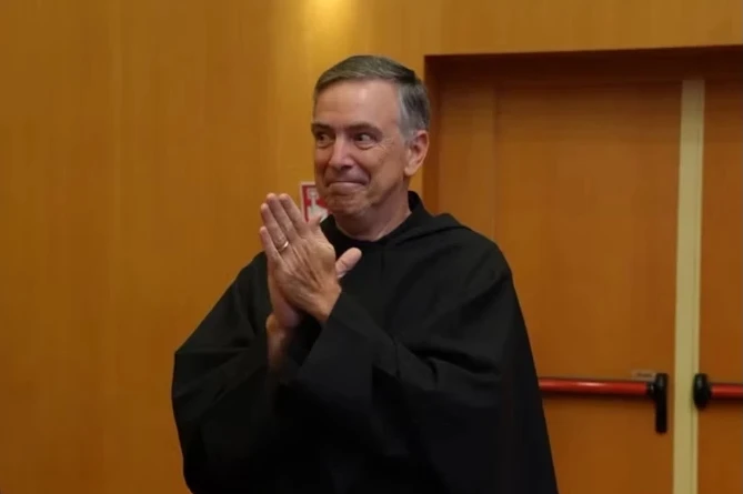 vader-joseph-farrell-gekozen-als-nieuwe-prior-generaal-van-de-augustijnen