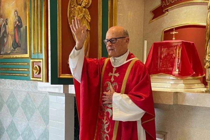 94-jarige-priester:-‘ik-wil-geen-heeft-geweest-priester-zijn;-ik-ben-nog-steeds-een-discipel