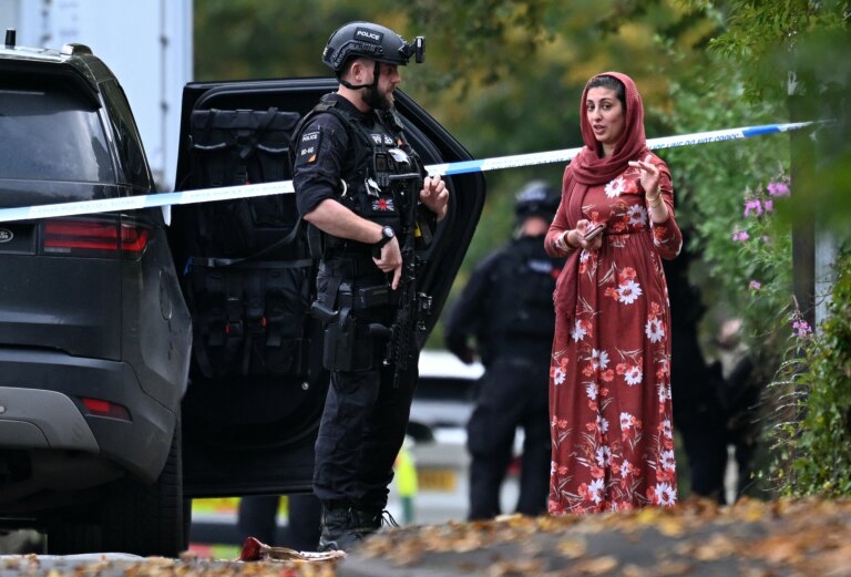 british-catholic-bishop-condemns-manchester-synagogue-attack-that-killed-2