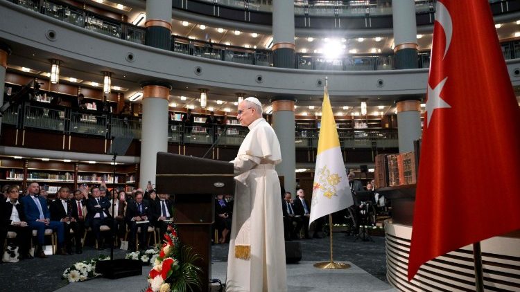 apostolic-journey-to-turkiye:-day-one