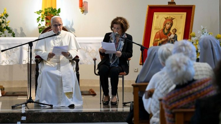 pope-tells-istanbul’s-elderly-they-are-the-‘wisdom-of-a-people’