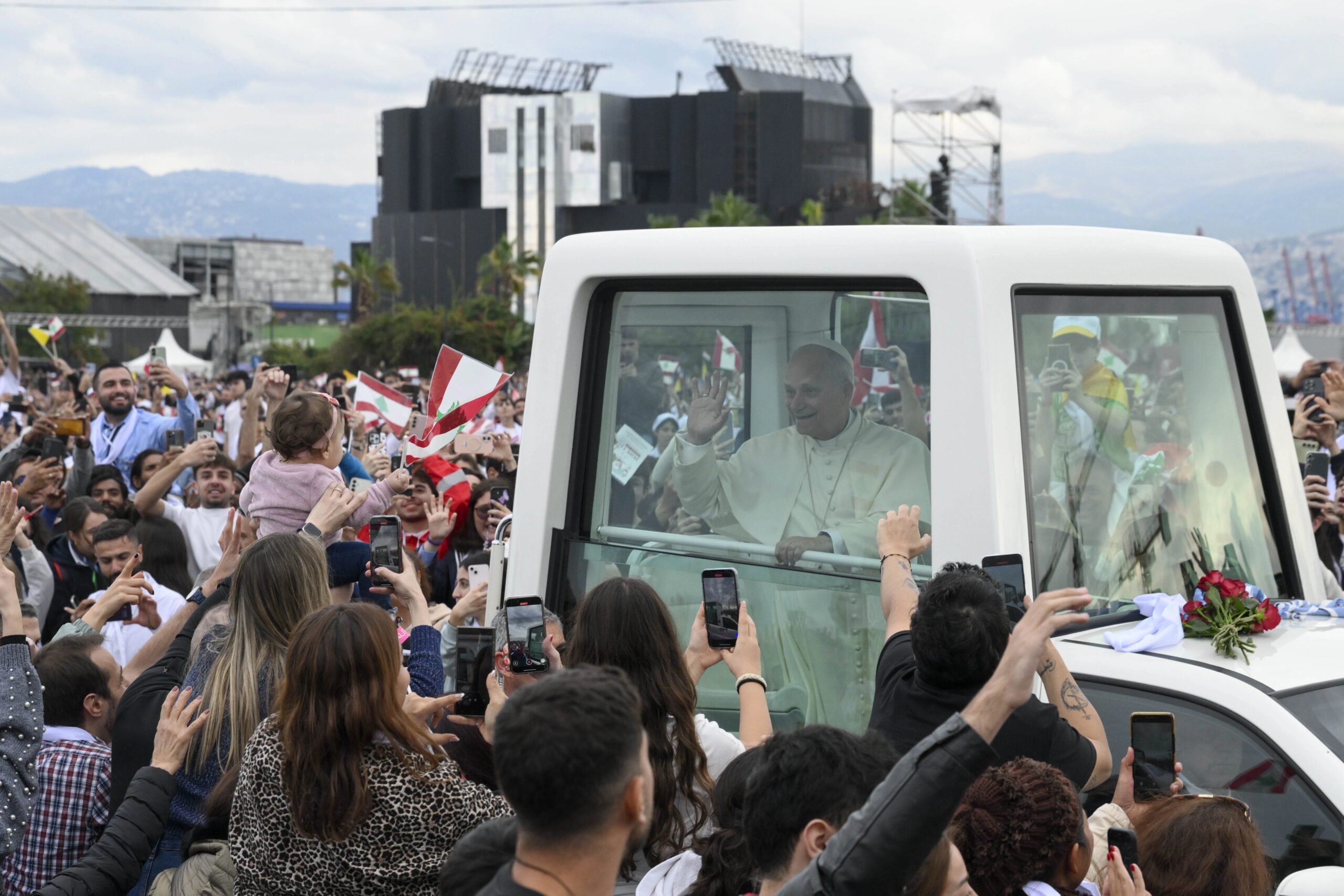 powerful-moments-from-pope-leo-xiv’s-trip-to-turkey-and-lebanon
