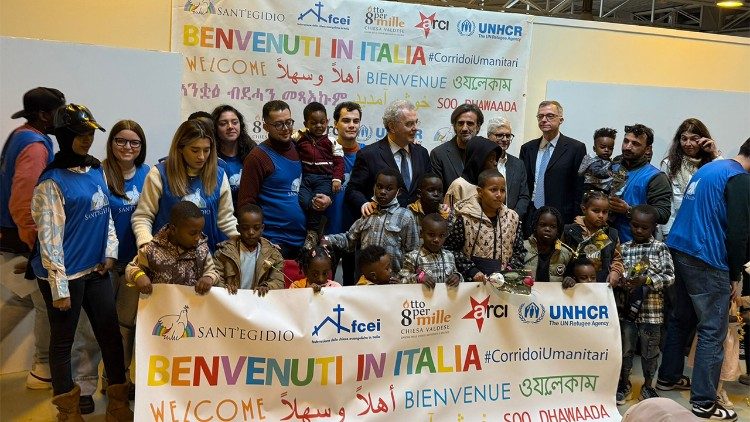 vluchtelingen-komen-italie-binnen-via-humanitaire-corridors