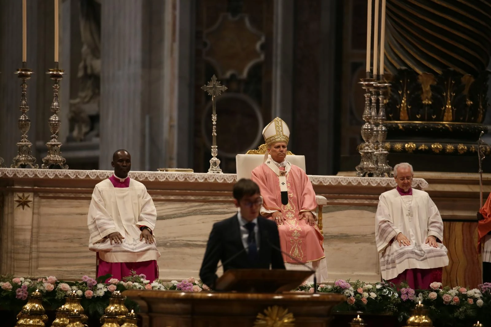 pope-leo-xiv-urges-mercy,-reform-as-jubilee-of-prisoners-closes-holy-year