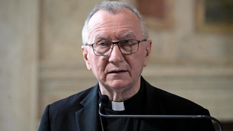 kardinaal-parolin-uit-diepe-bezorgdheid-over-‘eindeloze-tragedie’-in-iran