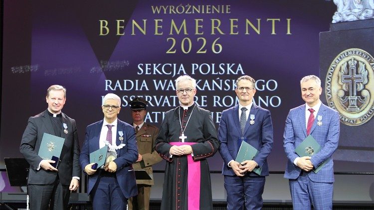 polen:-vaticaanse-media-geeerd-voor-het-bevorderen-van-vrede