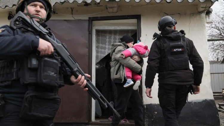 paus-leo-doet-een-oproep-voor-vrede-in-oekraine-en-in-alle-door-oorlog-geteisterde-gebieden