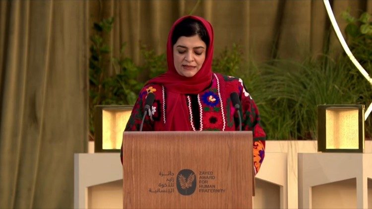 zayed-award-voor-menselijke-broederschap-eert-vrede,-onderwijs,-humanitair-commitment