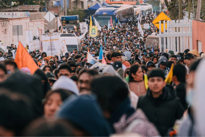 wat-motiveerde-70.000-jonge-mexicanen-om-een-pelgrimstocht-naar-christus-de-koning-te-maken?