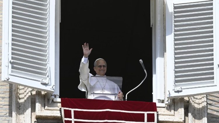 paus-leo-bij-de-angelus:-ware-rechtvaardigheid-vraagt-om-grote-liefde