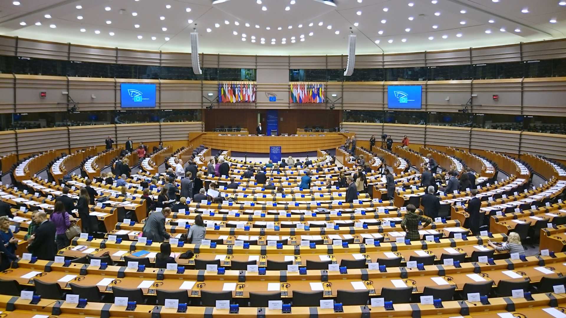 european-parliament-votes-to-condemn-turkey’s-expulsion-of-christian-workers