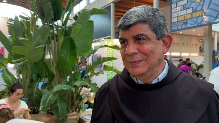 fr.-faltas-betreurt-het-oorverdovende-lawaai-van-de-oorlog-dat-het-geluid-van-de-vrede-overstemt