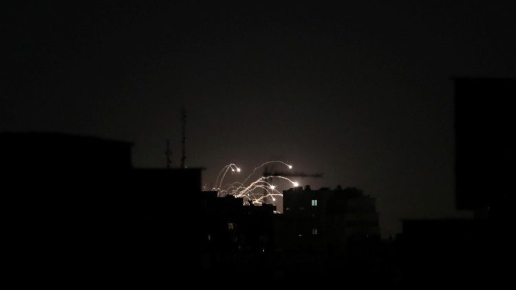 versfresh-israel-iran-aanvallen-gemeld-tijdens-de-nacht