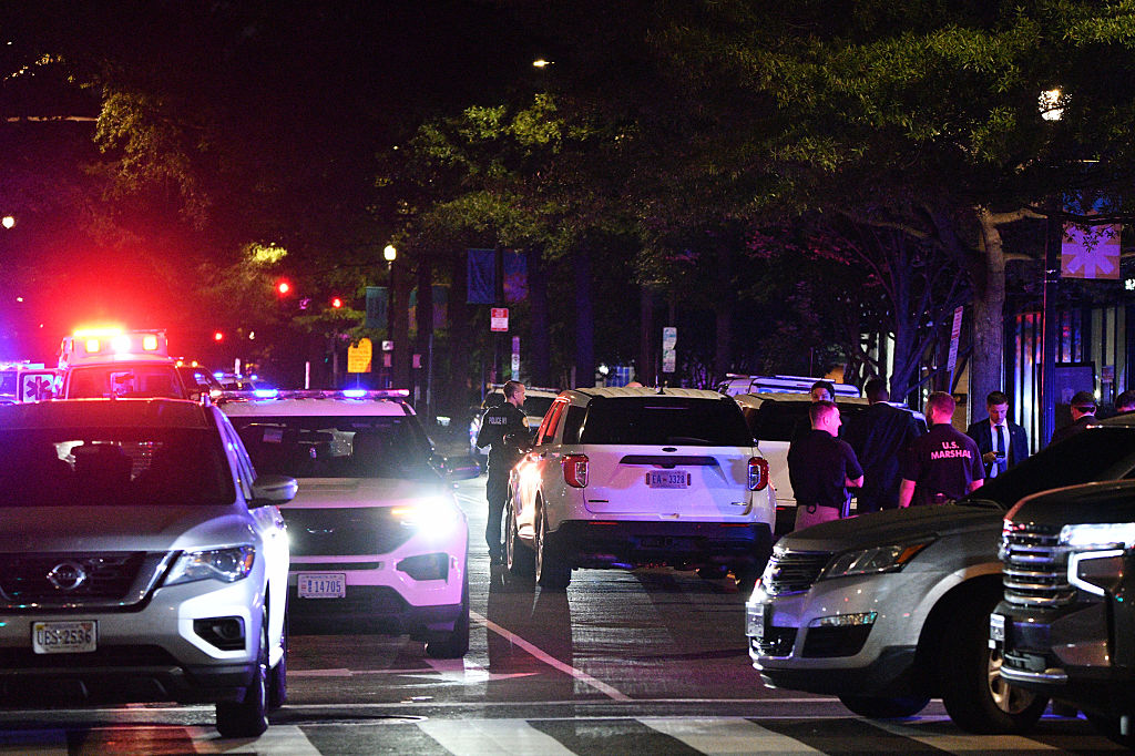 man-uit-new-jersey-pleit-schuldig-aan-bomplot-voor-de-rode-mis-in-2025-in-washington,-dc