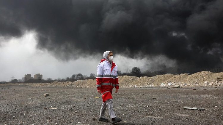 geen-vermindering-van-de-aanvallen-op-iran,-nieuwe-leider-in-aantocht
