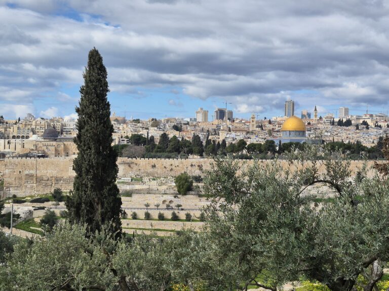 ‘my-trust-was-in-god’:-priest-recounts-flight-from-holy-land-amid-iranian-conflict