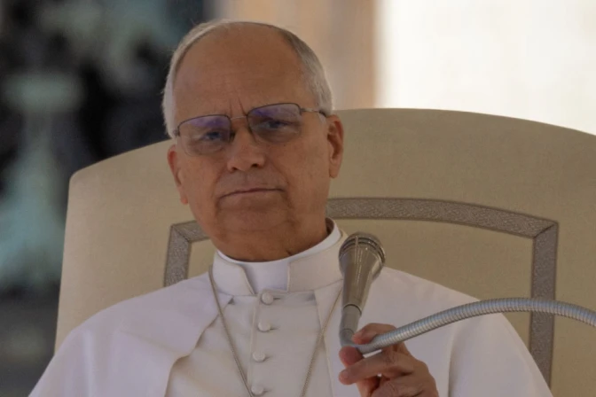 pope-leo-tackles-topic-of-domestic-abuse-on-international-women’s-day