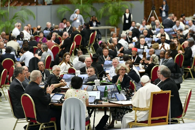 synod-calls-for-more-leadership-roles-for-women-but-female-diaconate-‘not-yet-ripe’