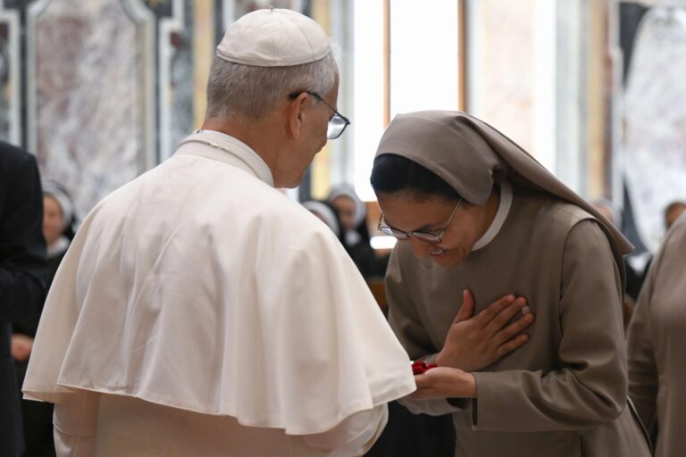 as-the-number-of-religious-sisters-declines,-catholic-women-continue-to-focus-on-church’s-mission