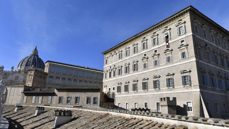pope-leo-takes-possession-of-apartment-in-apostolic-palace