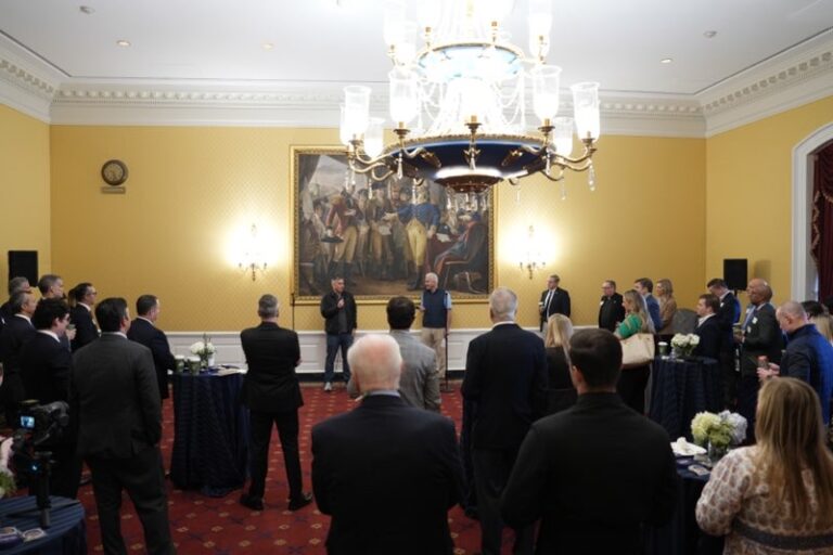 catholic-connections’-heeft-als-doel-katholieken-die-op-capitol-hill-werken-te-verenigen