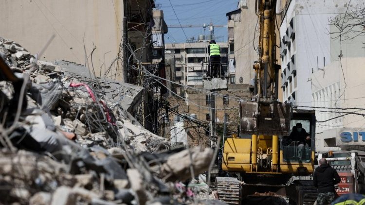 israel-doodt-iraanse-inlichtingenchef-en-intensifieert-aanvallen-op-libanon