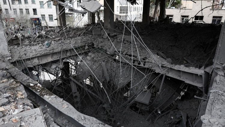 iran-waarschuwt-de-vs-over-reports-van-‘boots-on-the-ground