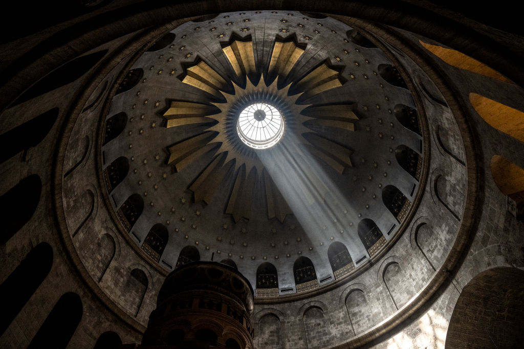 israeli-police-block-cardinal,-custos-from-entering-church-of-the-holy-sepulchre