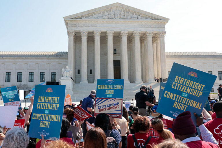supreme-court-grills-both-sides-in-‘birthright-citizenship’-oral-arguments