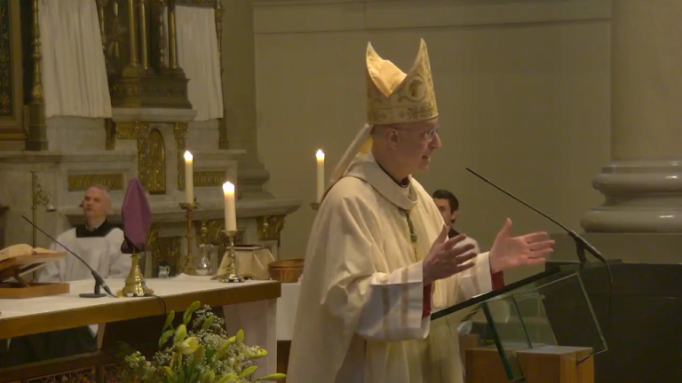 bisschop-liesen:-“liefde-tot-het-uiterste-is-het-fundament-van-de-kerk”