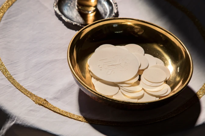 eucharist-stolen,-faithful-robbed-during-adoration-in-mexico-on-holy-saturday