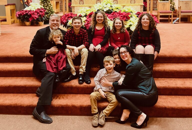 catholic-father-whose-home-was-raided-at-gunpoint-wins-7-figure-settlement-from-us.-government