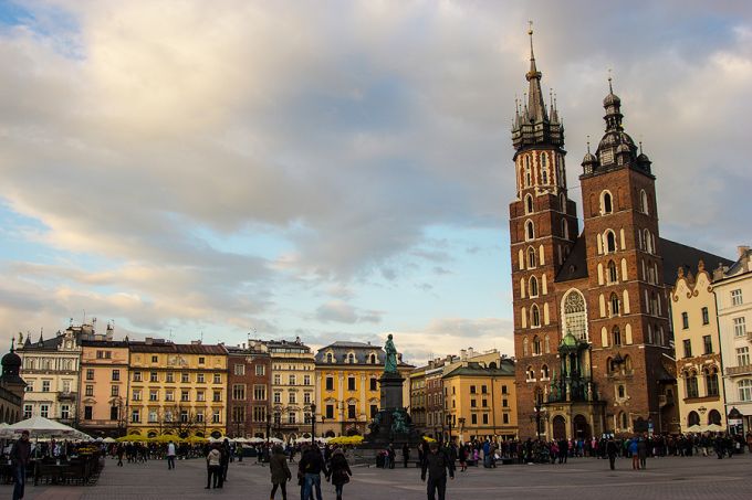 poland-prepares-parishes-for-wartime-role-as-fears-of-conflict-grow