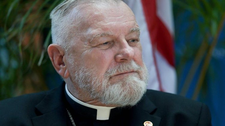 archbishop-wenski-laments-us-cuts-to-church-aid-to-unaccompanied-minors