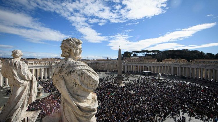 paus-leo-spreekt-met-de-voorzitter-van-de-europese-raad