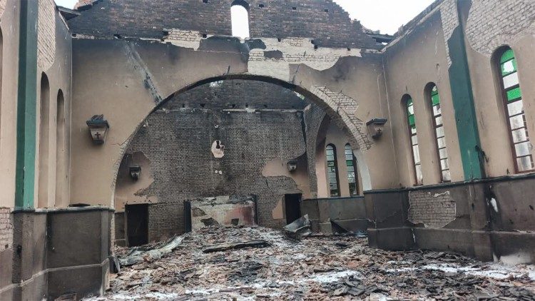 mozambikaanse-aartsbisschop-veroordeelt-aanval-op-katholieke-missie-in-cabo-delgado