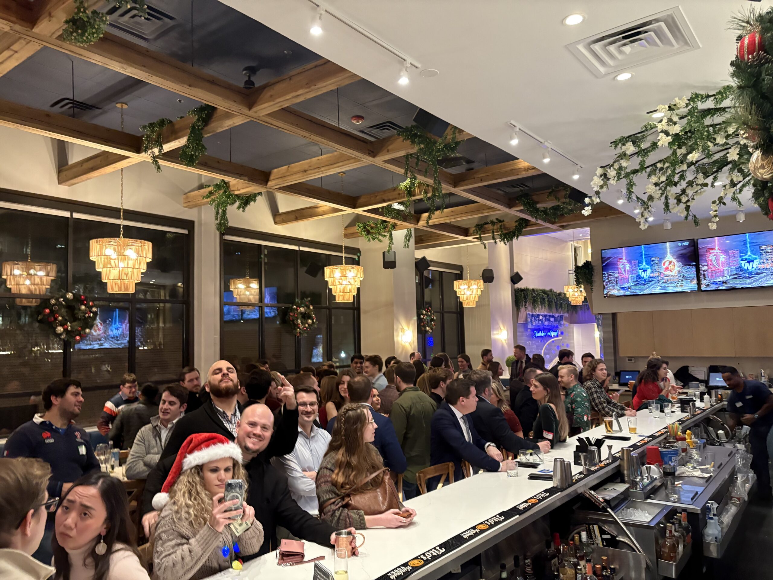 inside-the-most-popular-happy-hour-among-washington,-dc.,-catholics