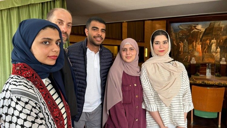 van-gaza-naar-rome:-studenten-beginnen-nieuw-hoofdstuk-aan-de-sapienza-universiteit