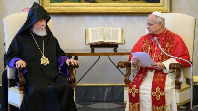 paulus-leo-xiv-tegen-catholicos-aram-i:-‘ik-bid-dagelijks-voor-het-volk-van-libanon