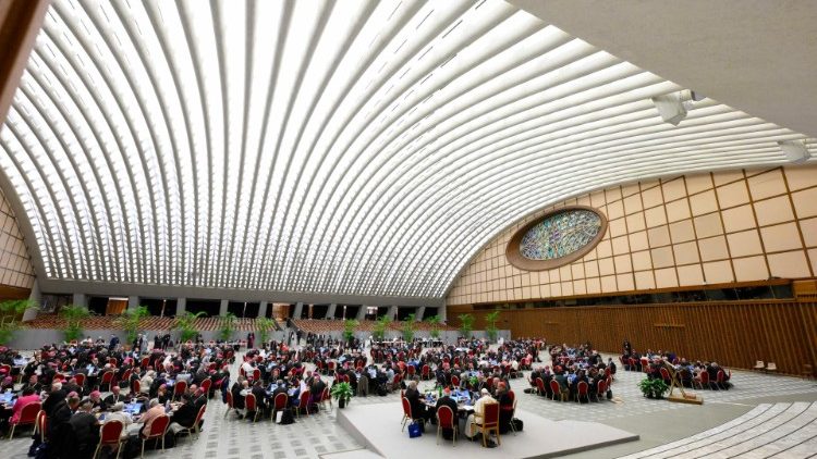 synode-publiceert-document-over-de-weg-naar-de-ecclesiale-assemblee-van-2028