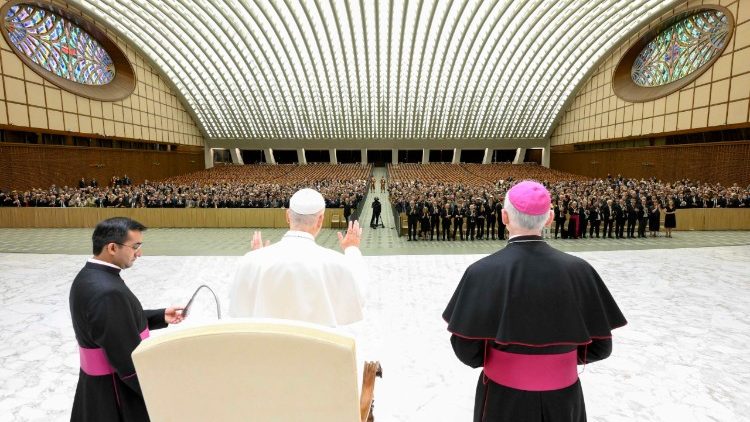 paus-leo-roept-duitse-studenten-op-tot-een-“god-gecentreerd-leven